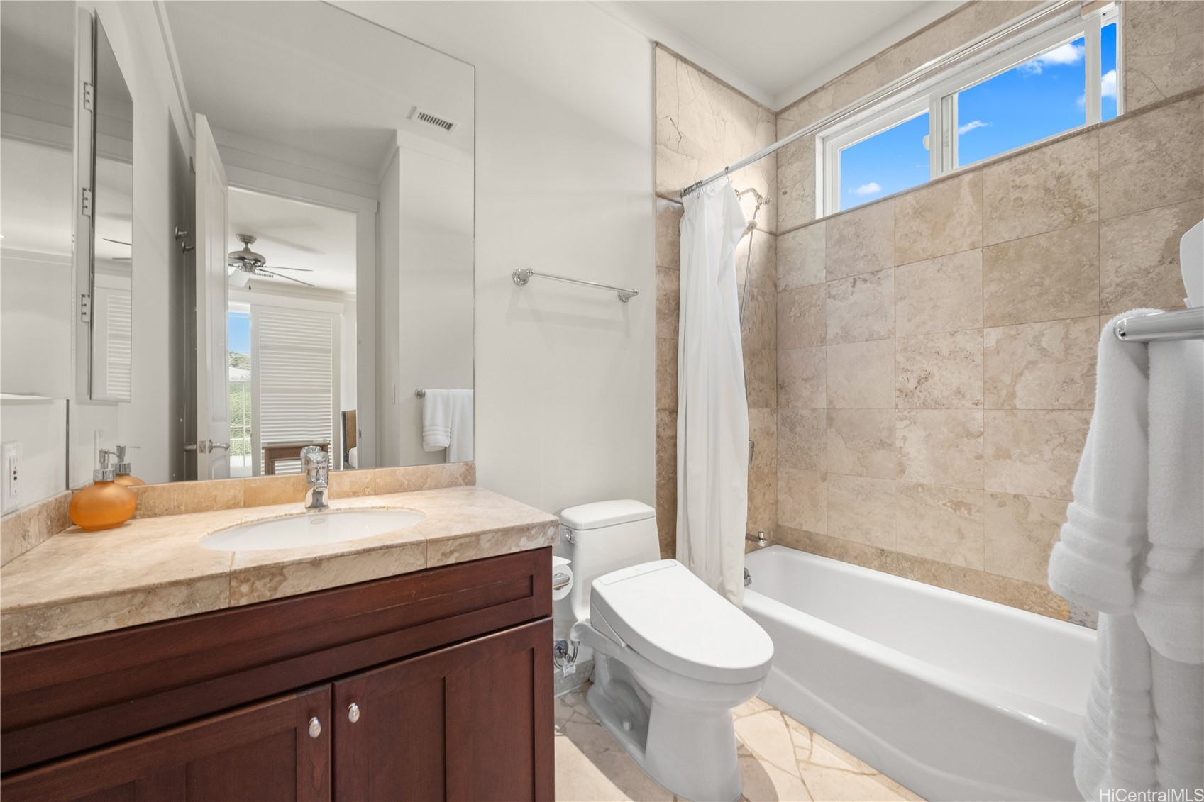 950 Kealaolu Avenue Property Photo 22