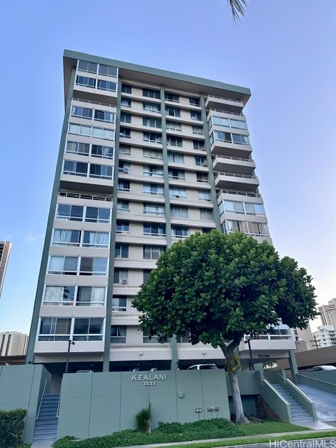 2533 Ala Wai Boulevard 204 Property Photo 1