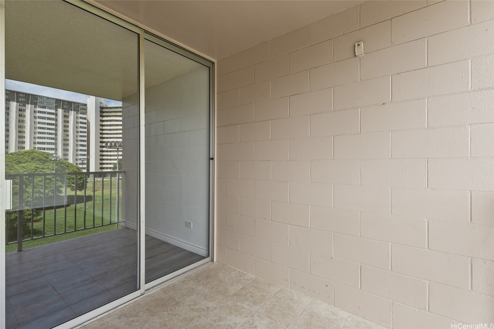 1260 Richard Lane 614 Property Photo 21