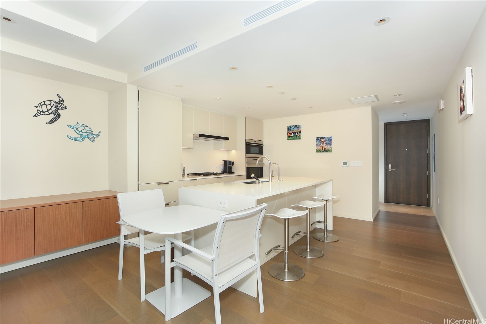 1388 Ala Moana Boulevard 1804 Property Photo 2