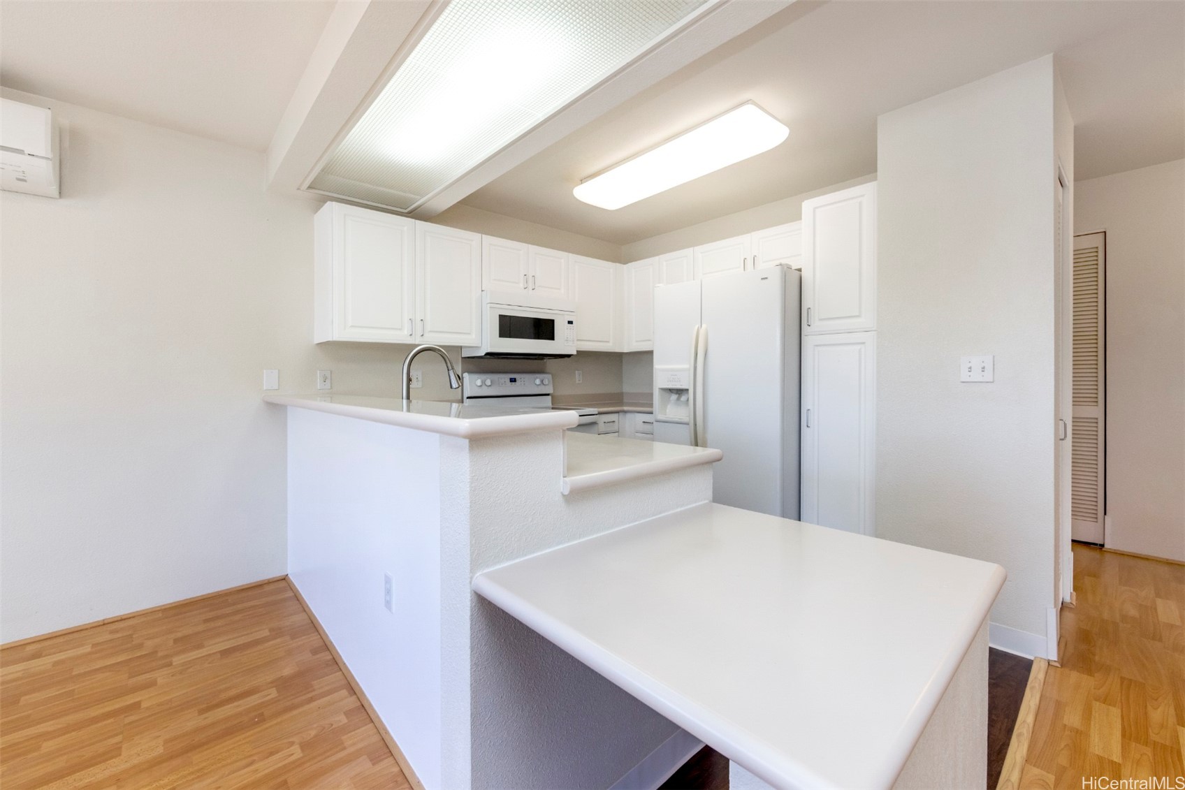 92-1483 Aliinui Drive 30d Property Photo 5