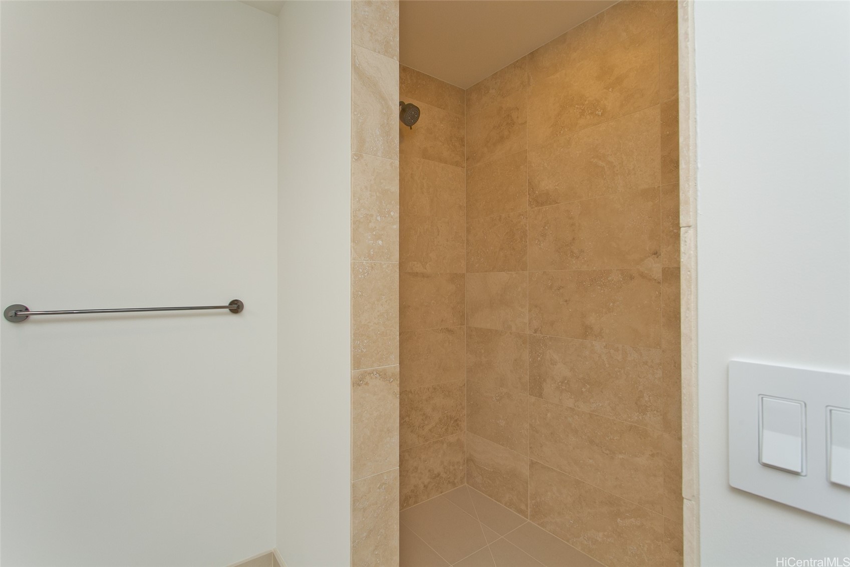 333 Ward Avenue 2500 Property Photo 19