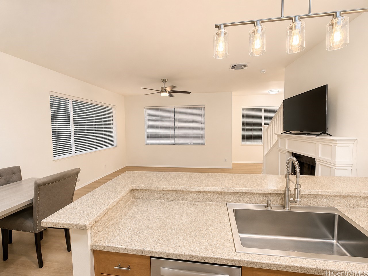 91-559 Makalea Street Property Photo 8