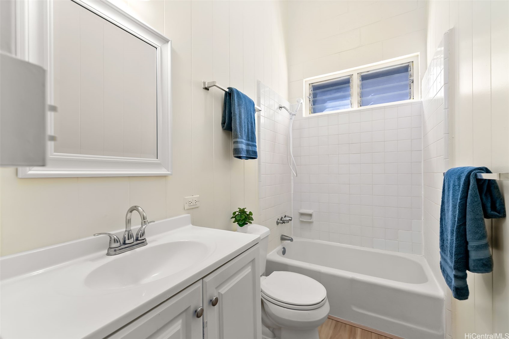 6003 Elelupe Place Property Photo 23