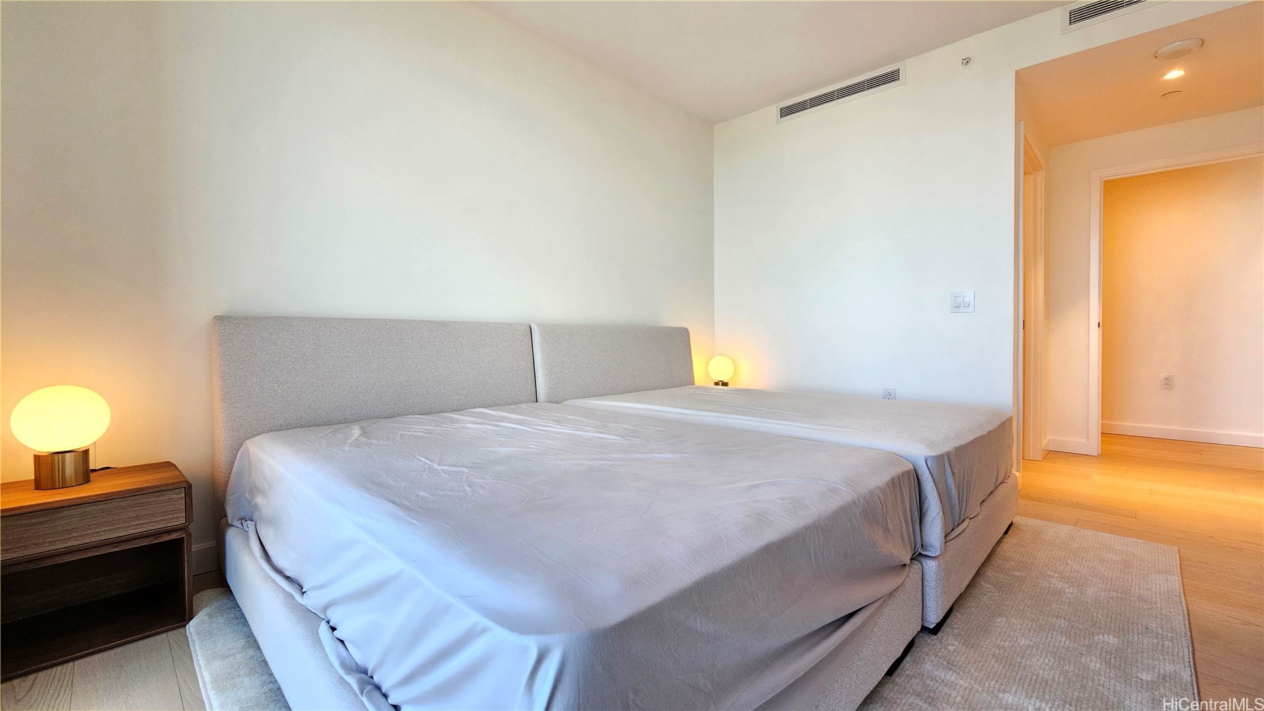 1100 Ala Moana Boulevard 3107 Property Photo 7