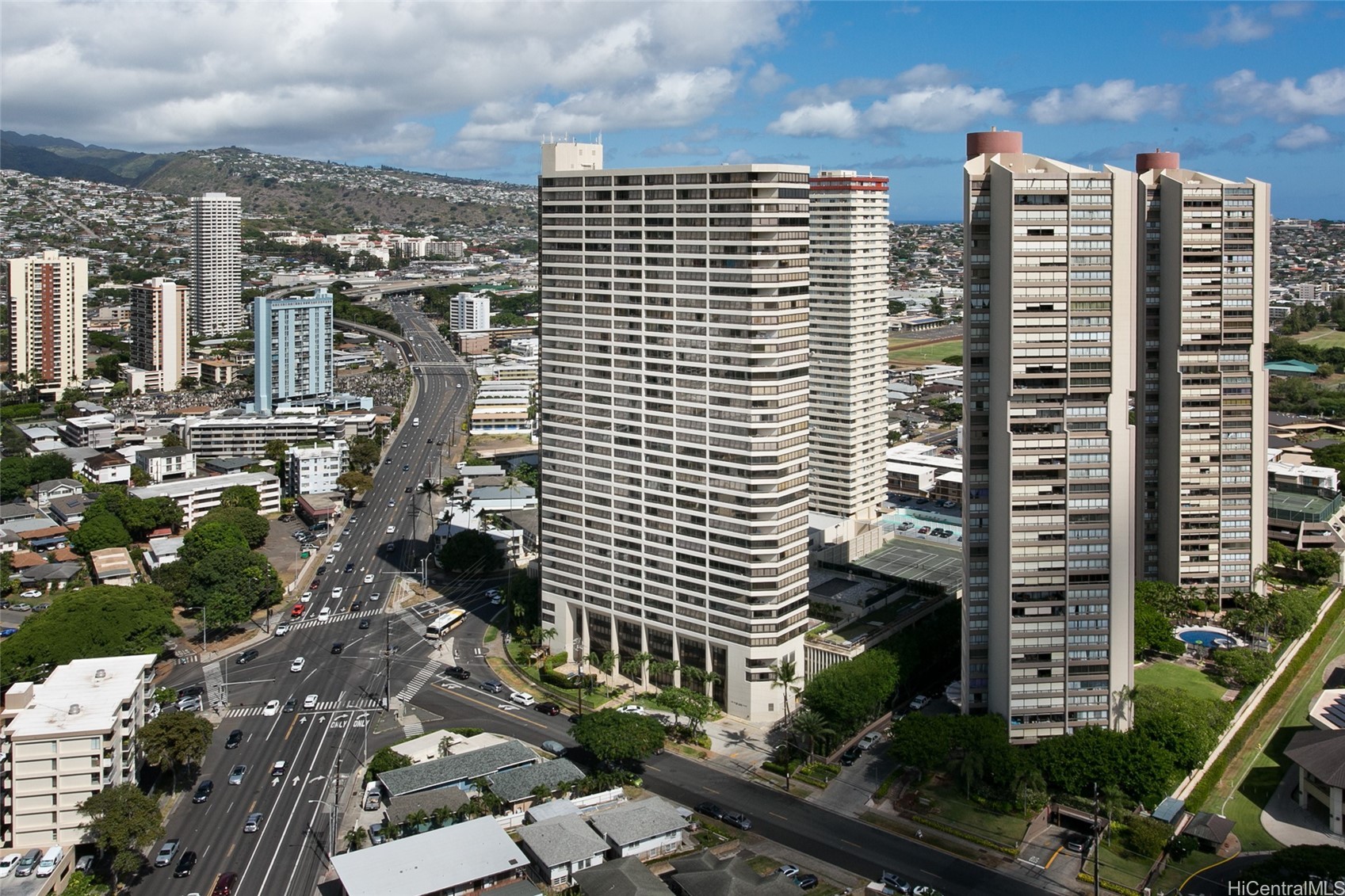 2499 Kapiolani Boulevard 2008 Property Photo 1