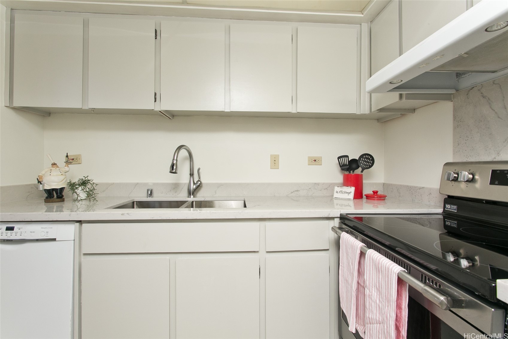 2499 Kapiolani Boulevard 2008 Property Photo 9