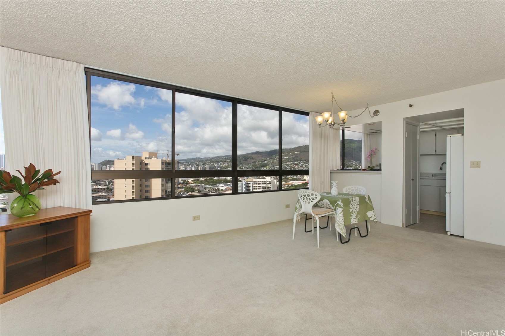 2499 Kapiolani Boulevard 2008 Property Photo 11