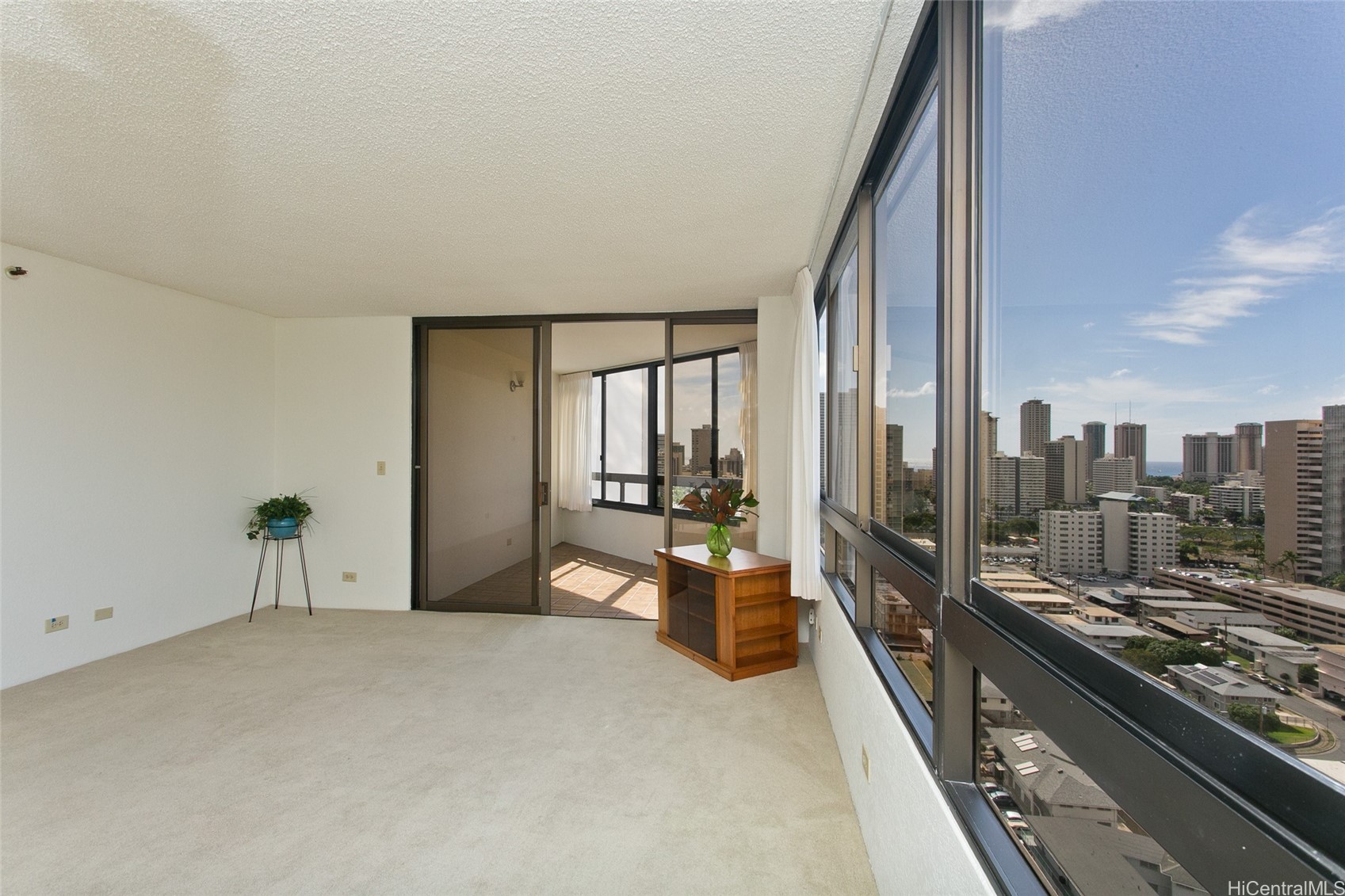 2499 Kapiolani Boulevard 2008 Property Photo 13