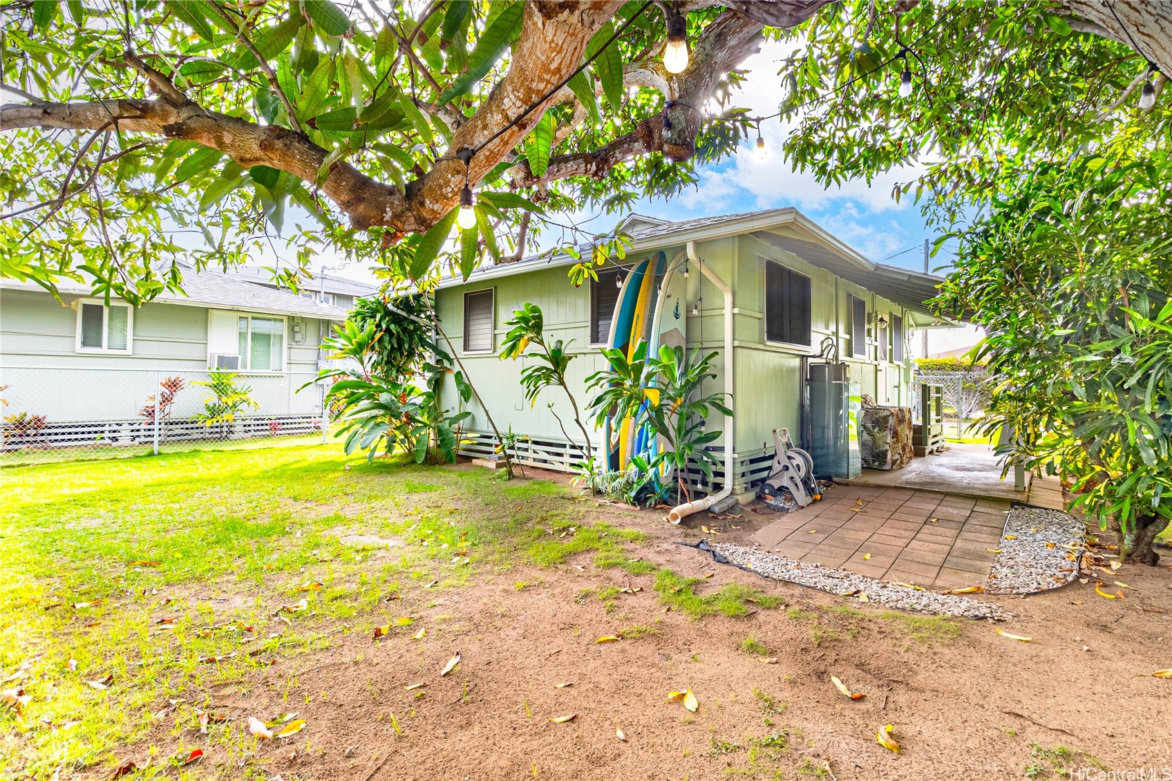 691 Kihapai Street B Property Photo 7