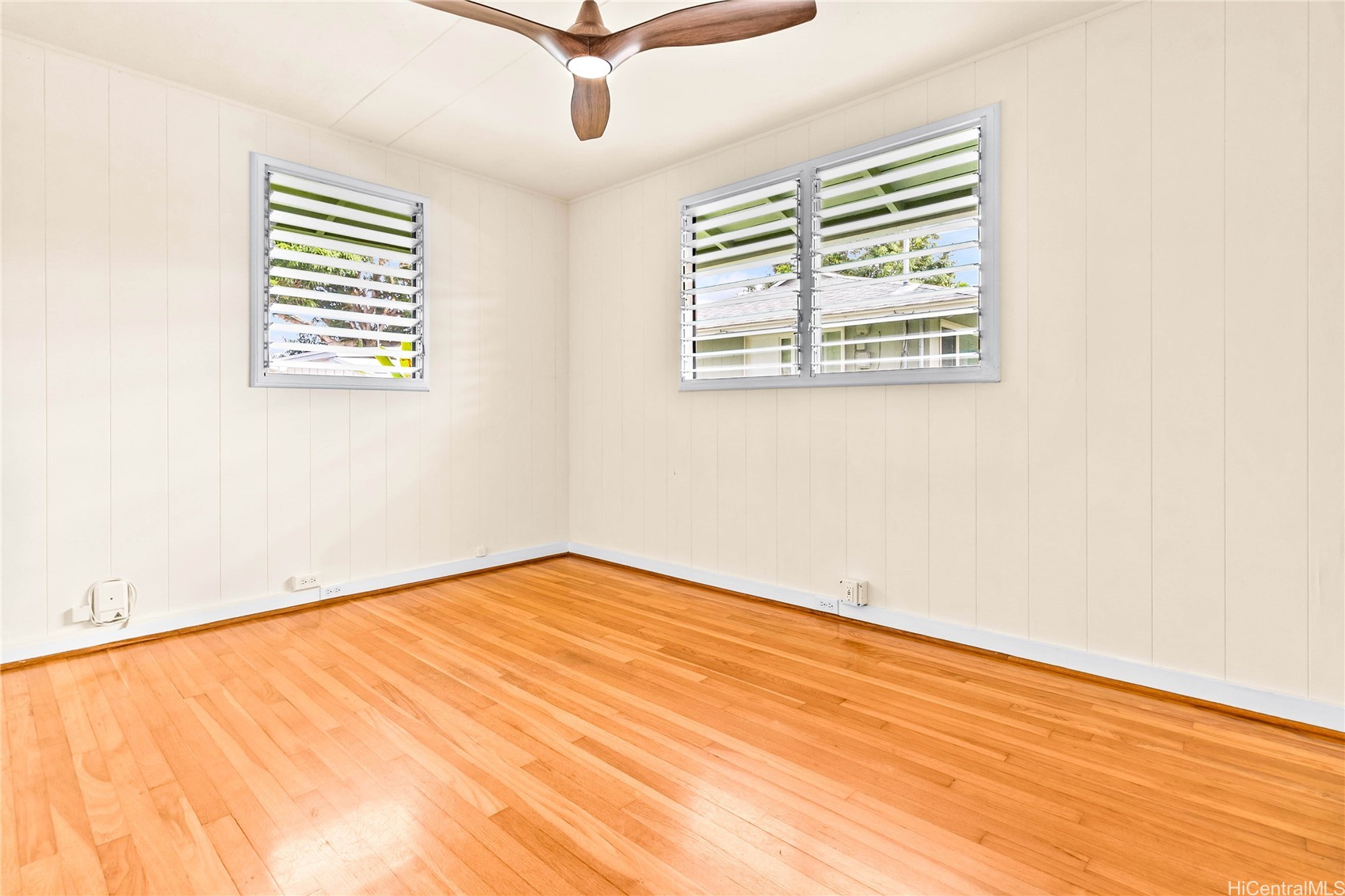 691 Kihapai Street B Property Photo 10