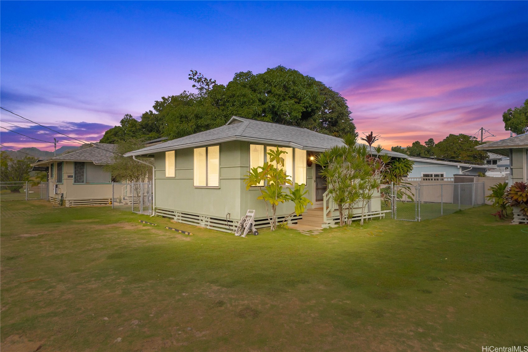 691 Kihapai Street B Property Photo 13