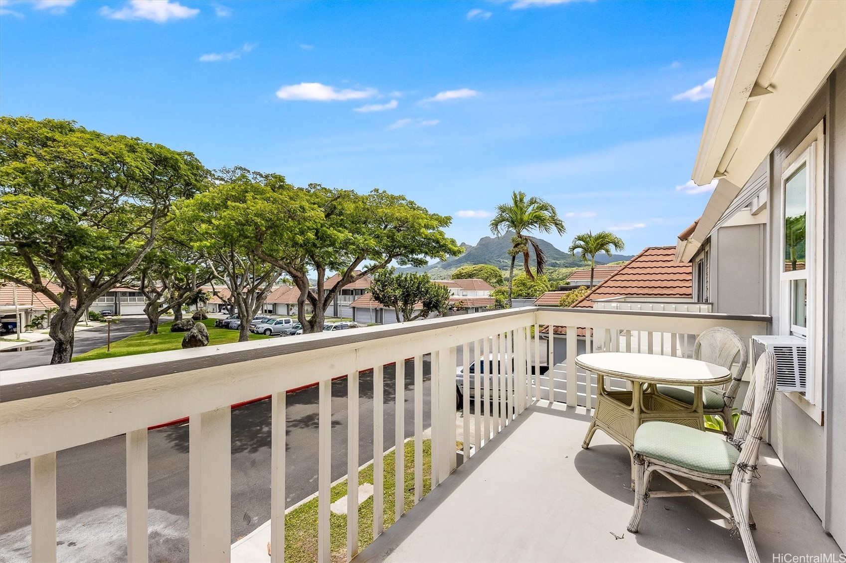 599 Keolu Drive B Property Photo 6