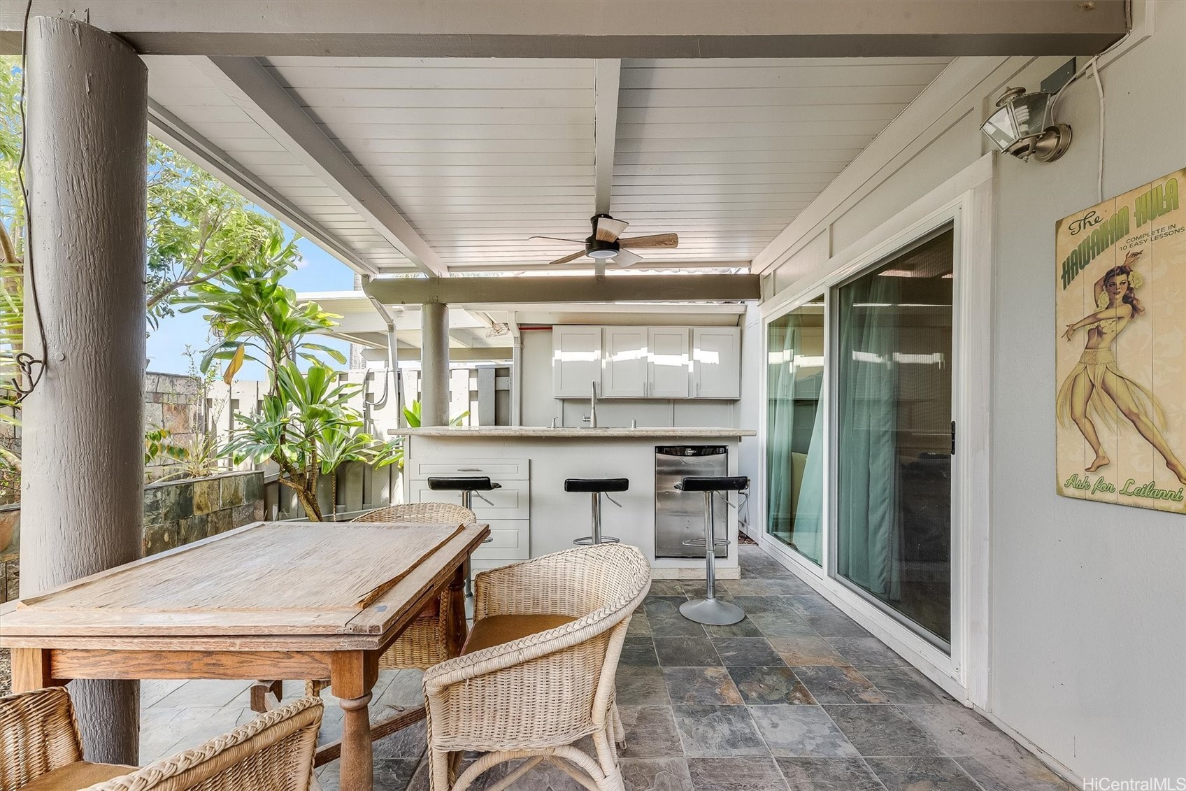 599 Keolu Drive B Property Photo 15