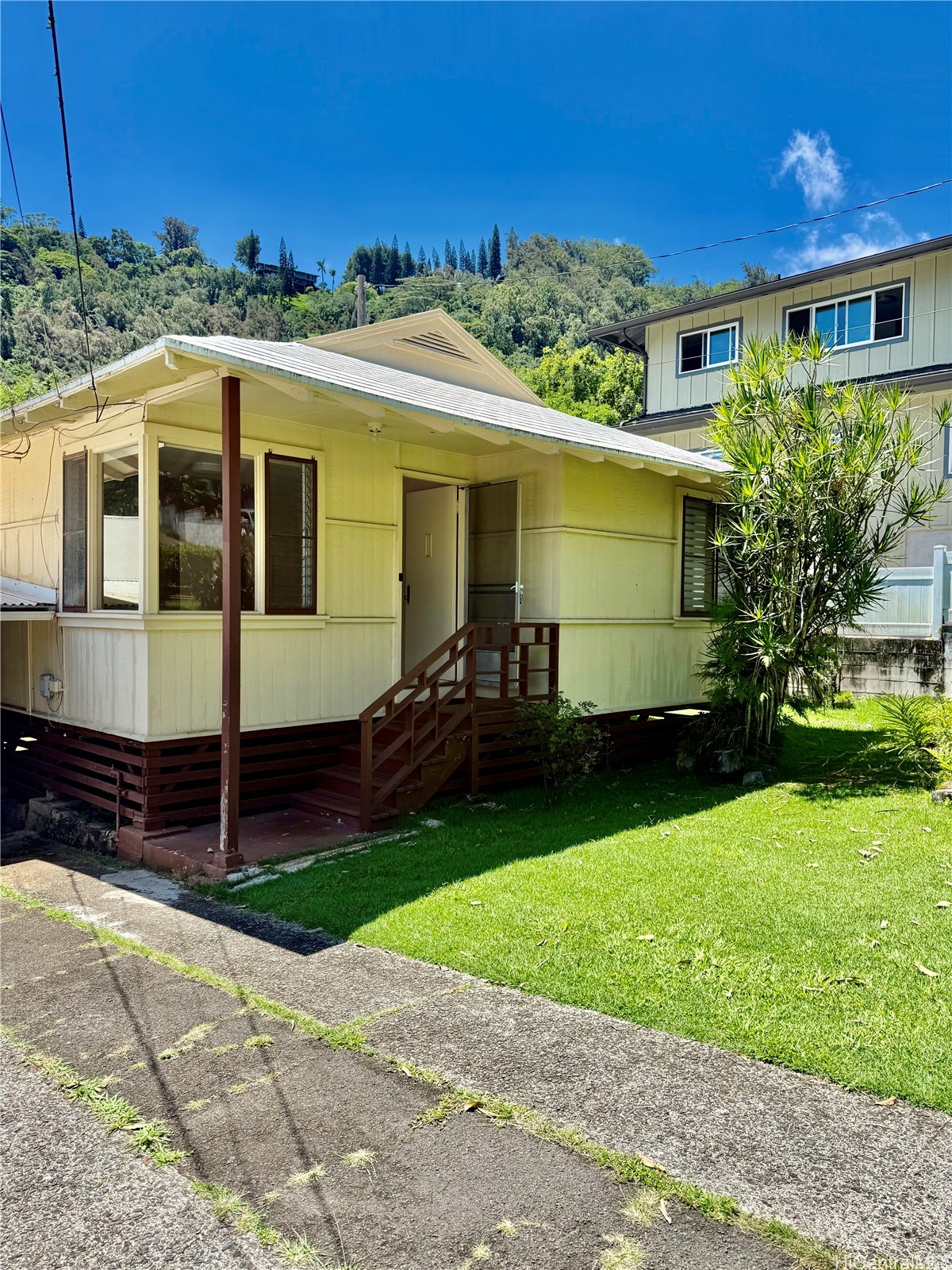 2816 Booth Road Property Photo 2