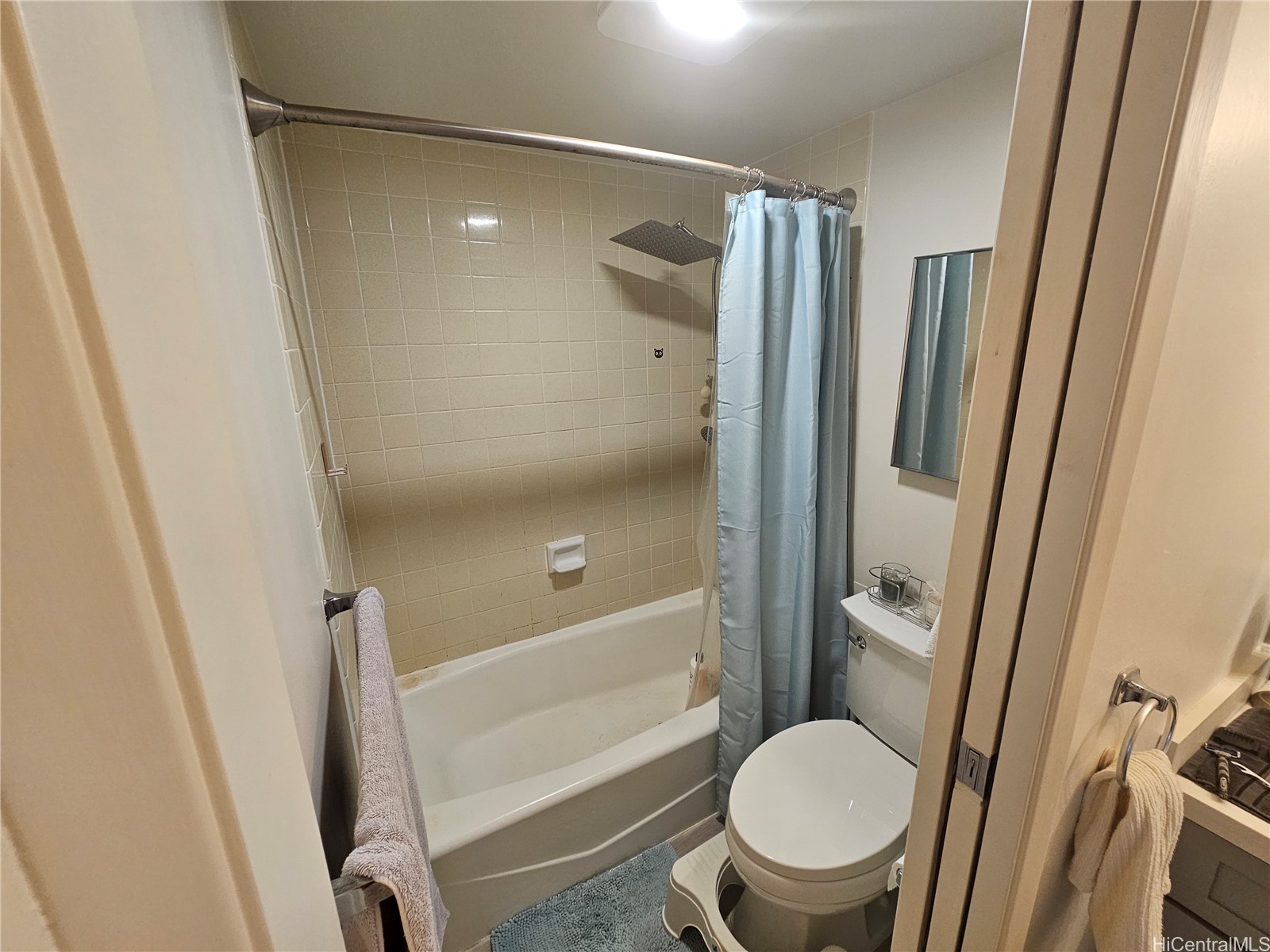 411 Hobron Lane 3907 Property Photo 10