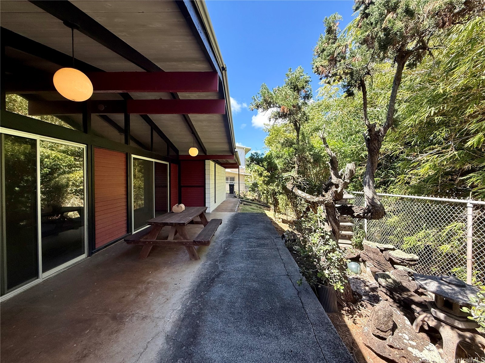 1446 Mahiole Street Property Photo 1