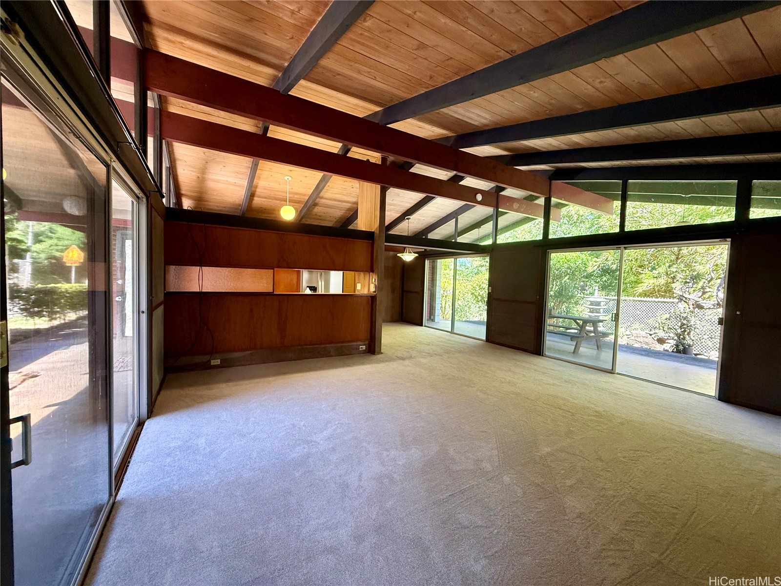 1446 Mahiole Street Property Photo 5