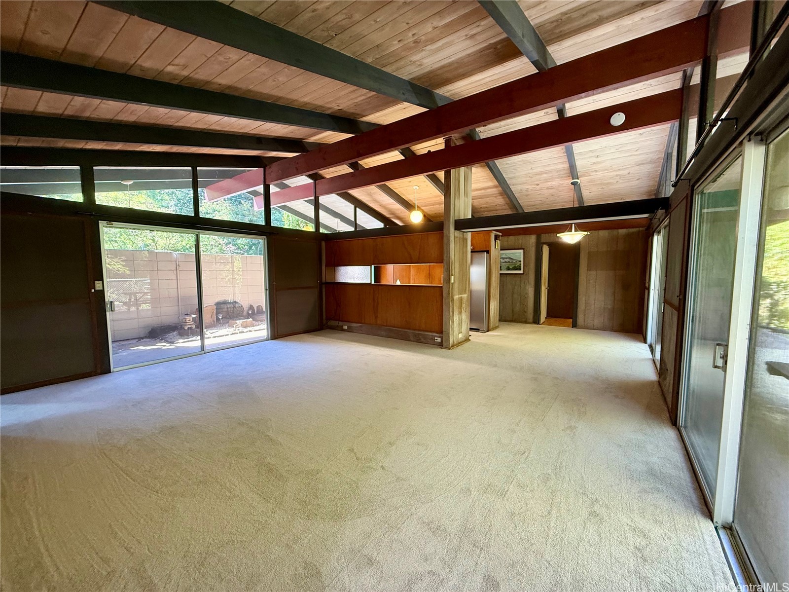 1446 Mahiole Street Property Photo 6