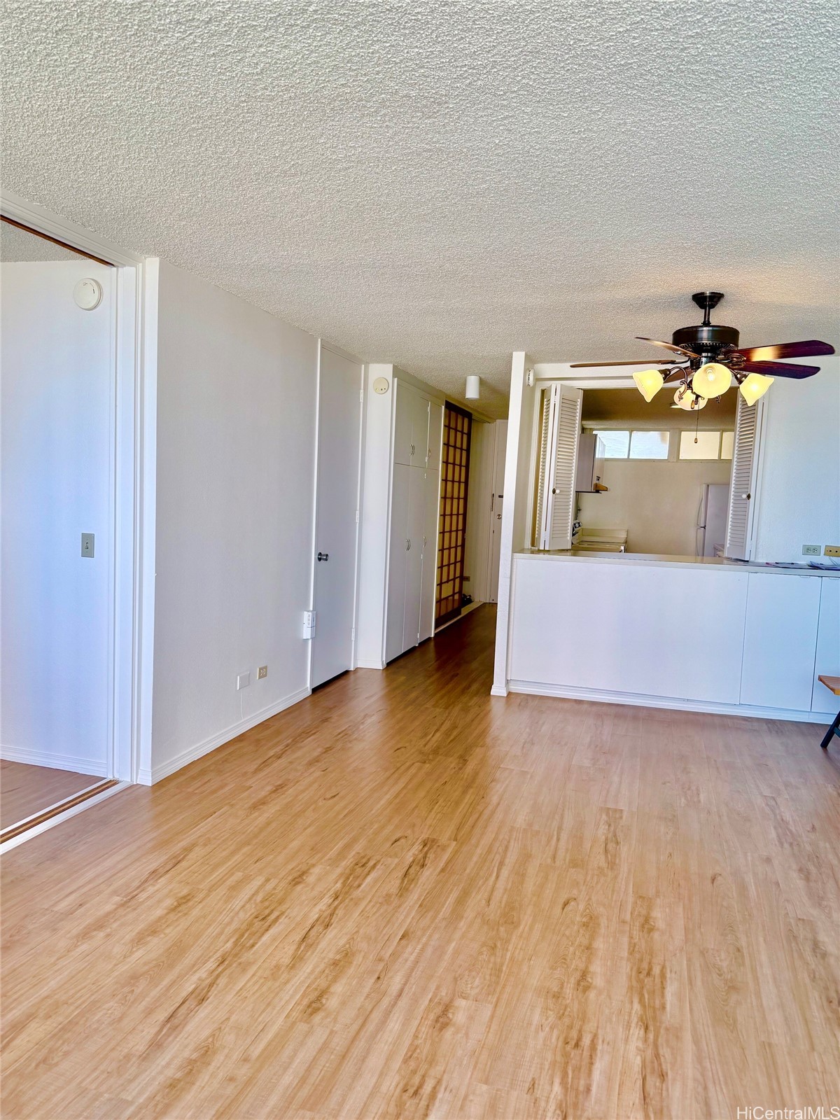 1676 Ala Moana Boulevard 1101 Property Photo 7