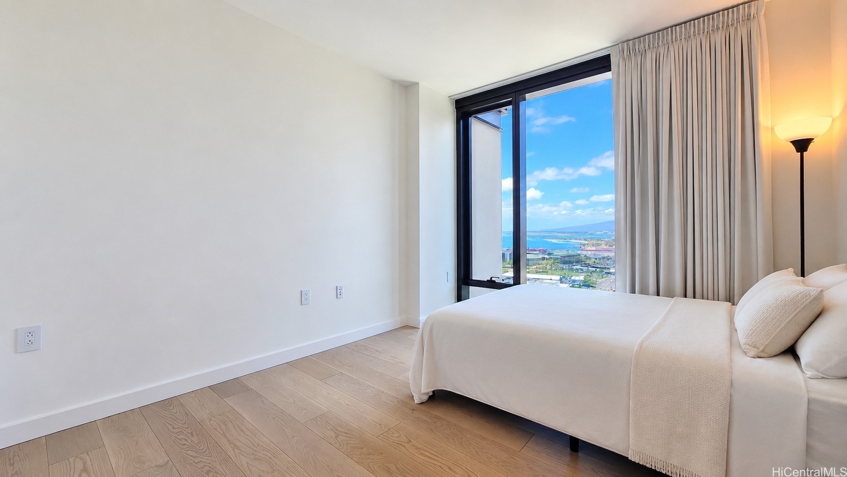 1100 Ala Moana Boulevard 2703 Property Photo 4