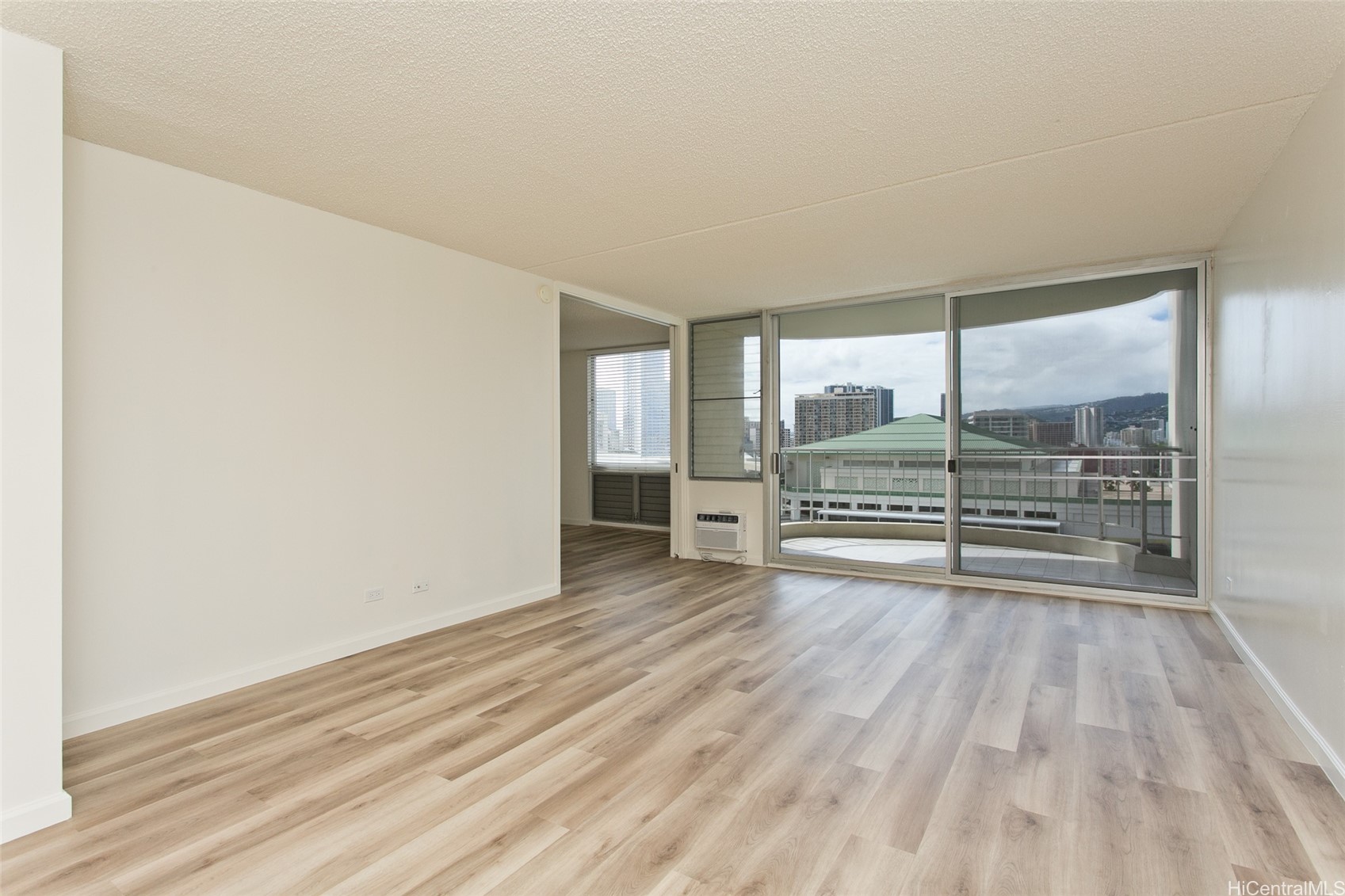 1717 Ala Wai Boulevard 1403 Property Photo 3