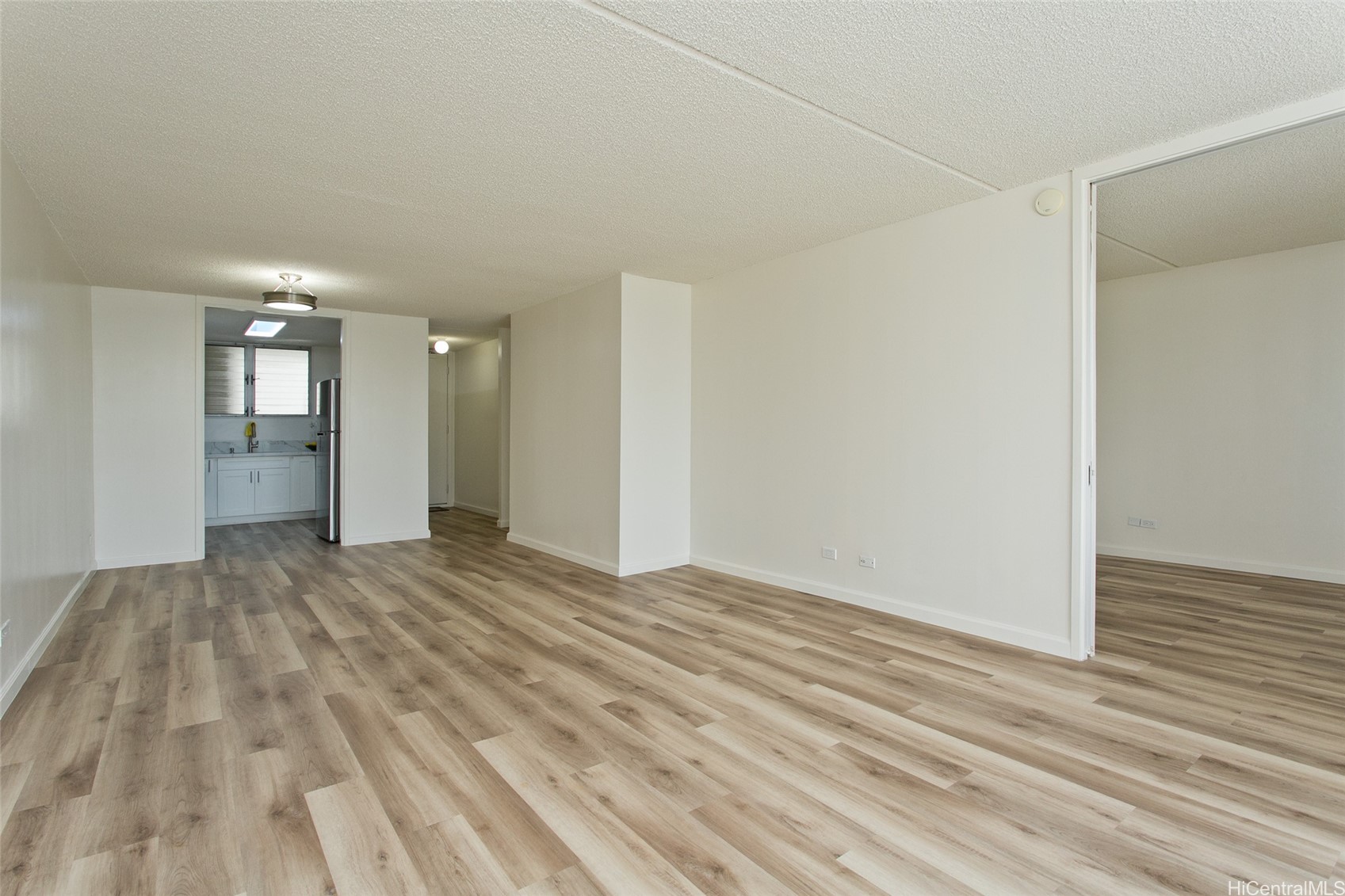 1717 Ala Wai Boulevard 1403 Property Photo 4