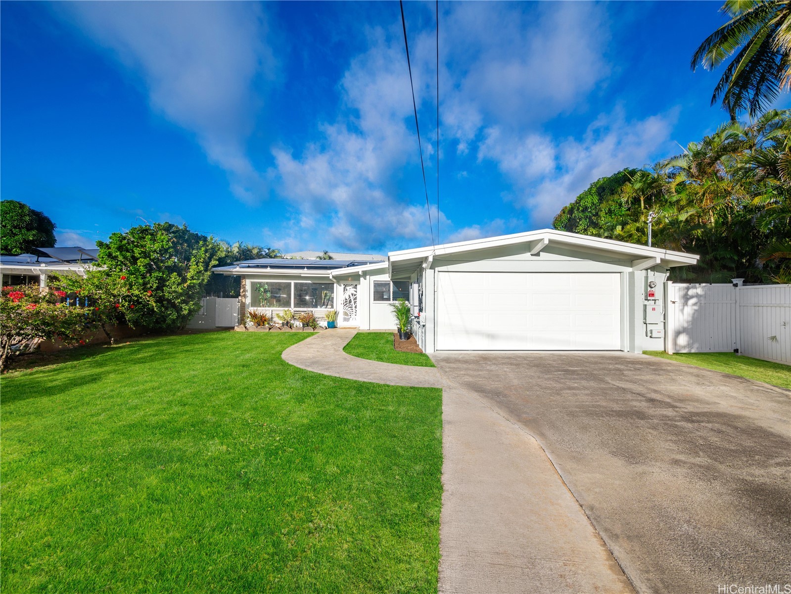 545 Ka Awakea Place Property Photo 1