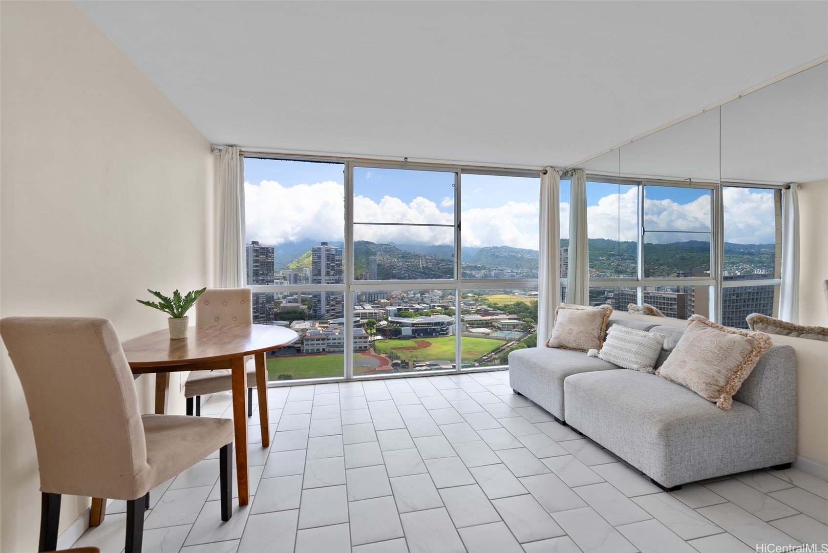 2211 Ala Wai Boulevard 3111 Property Photo 1