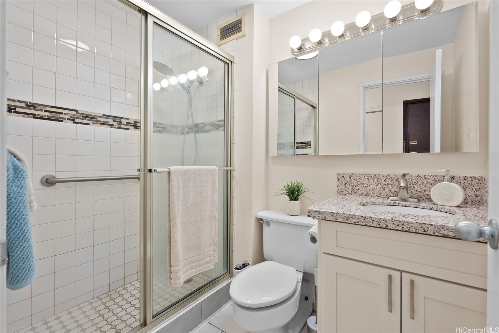 2211 Ala Wai Boulevard 3111 Property Photo 8