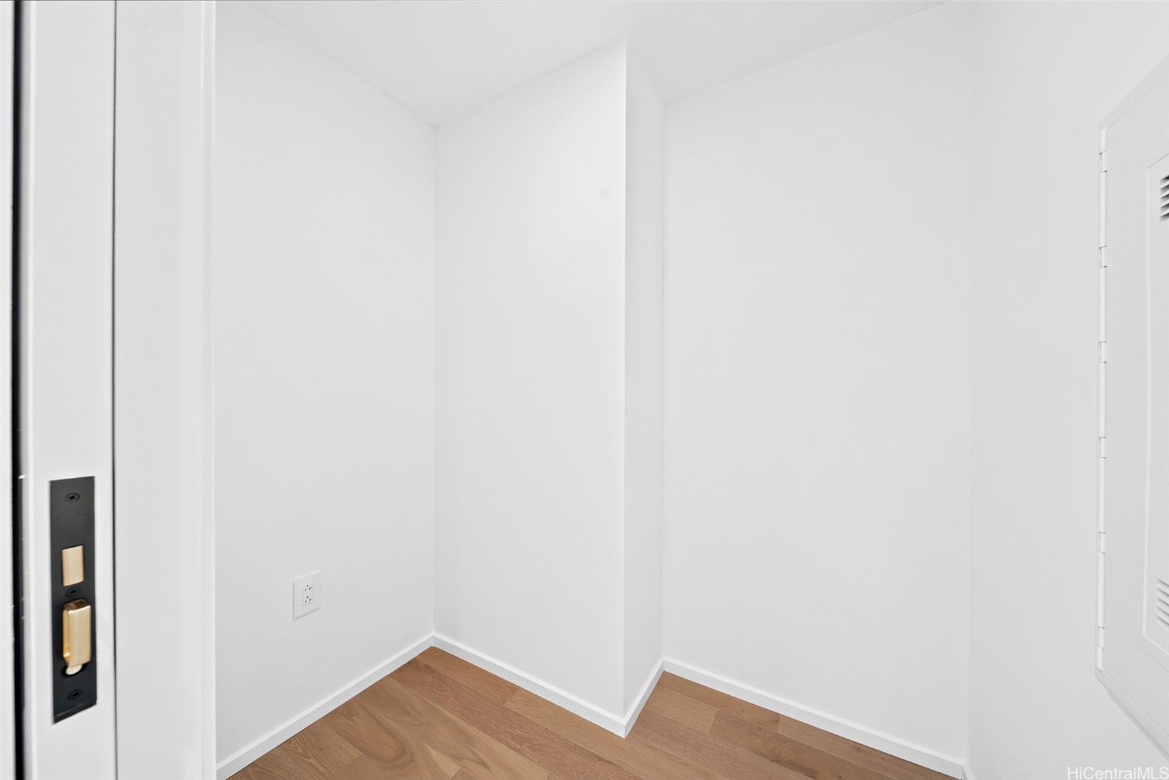 333 Ward Avenue 1905 Property Photo 15