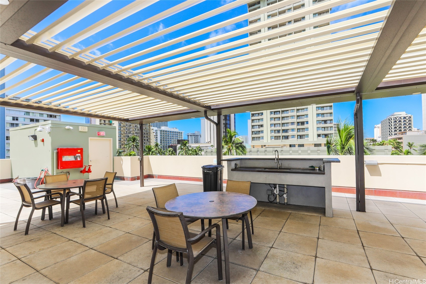 2211 Ala Wai Boulevard 1806 Property Photo 12
