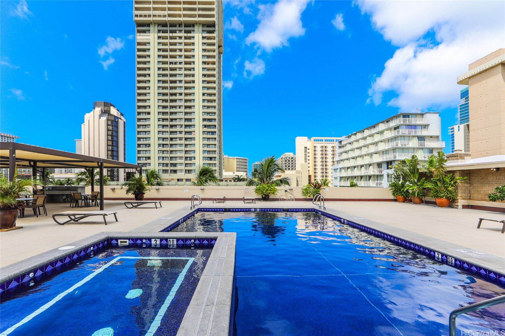 2211 Ala Wai Boulevard 1806 Property Photo 13