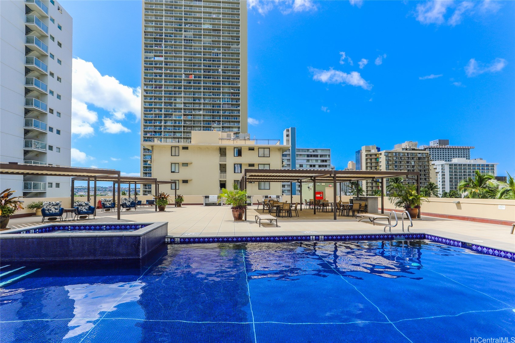 2211 Ala Wai Boulevard 1806 Property Photo 14