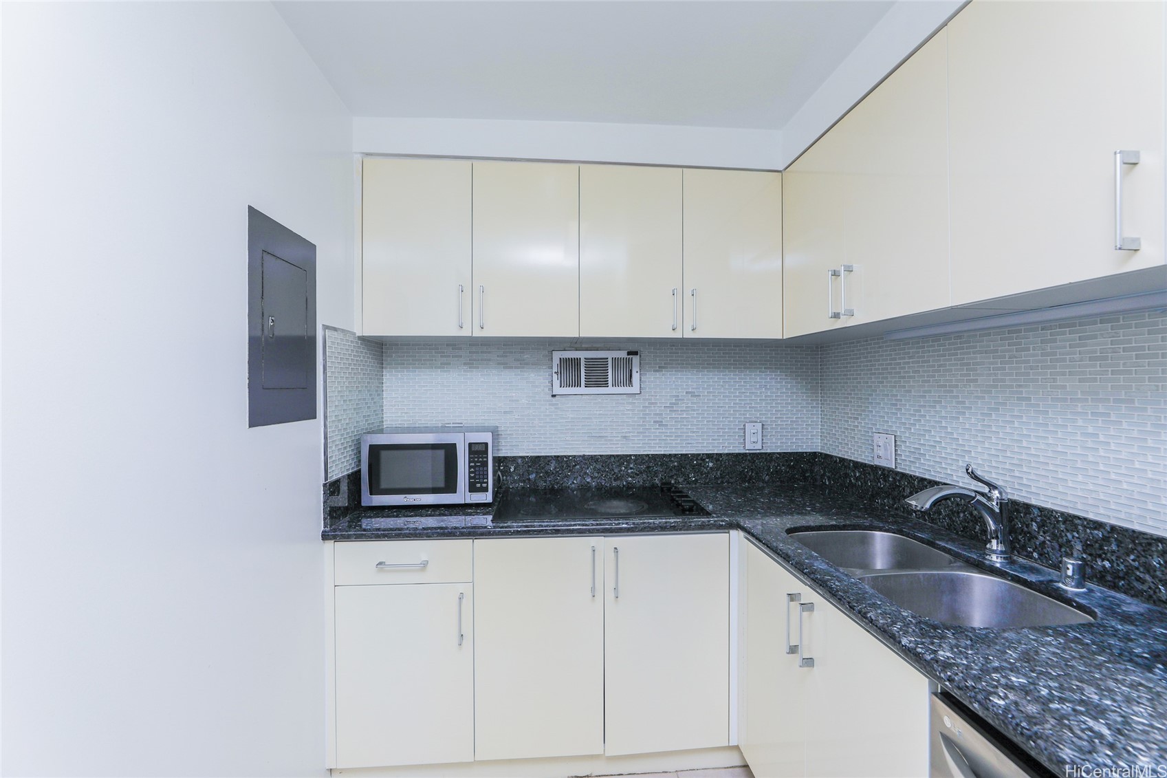 1350 Ala Moana Boulevard 2904 Property Photo 10