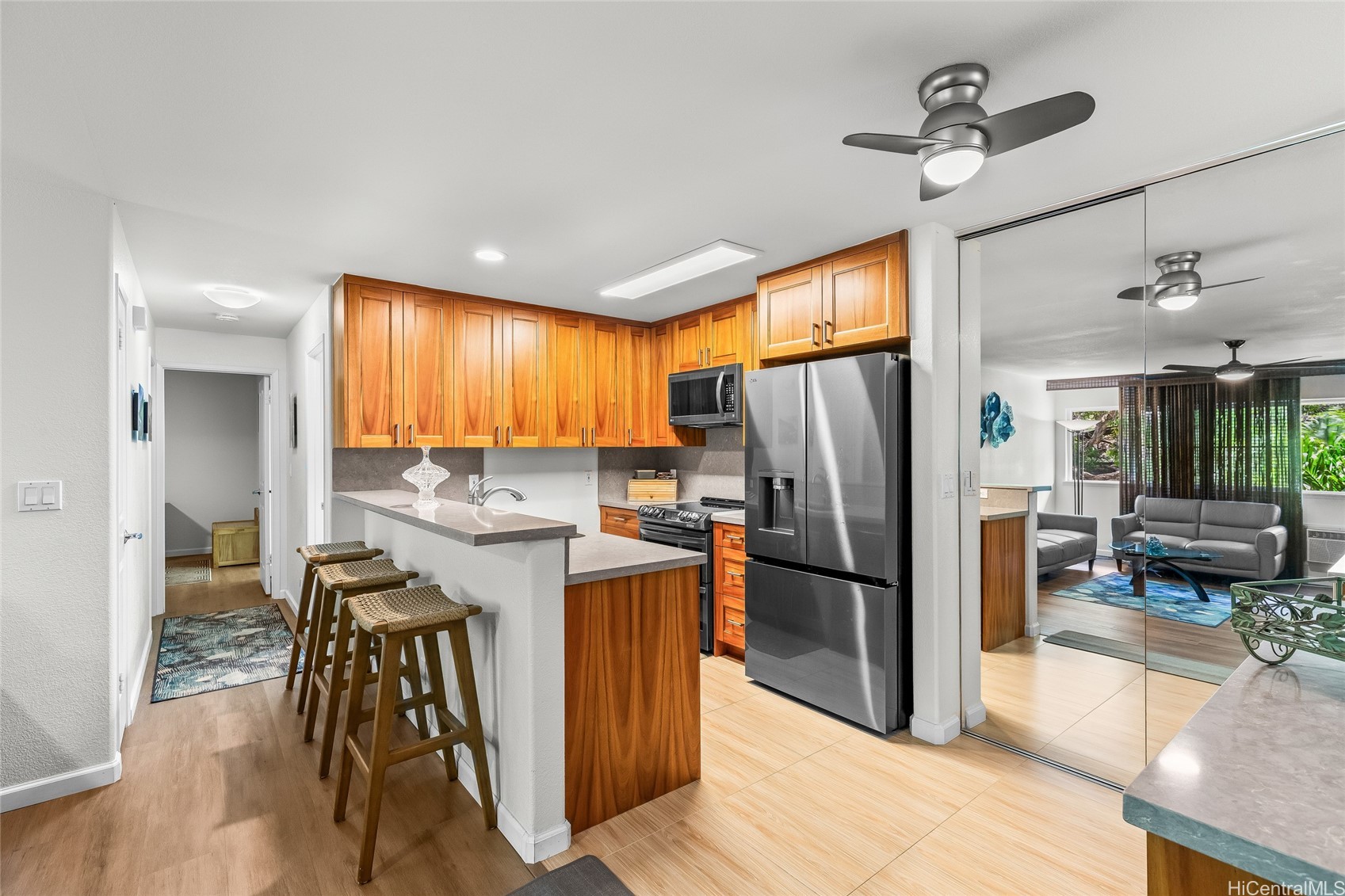7122 Hawaii Kai Drive 90 Property Photo 5