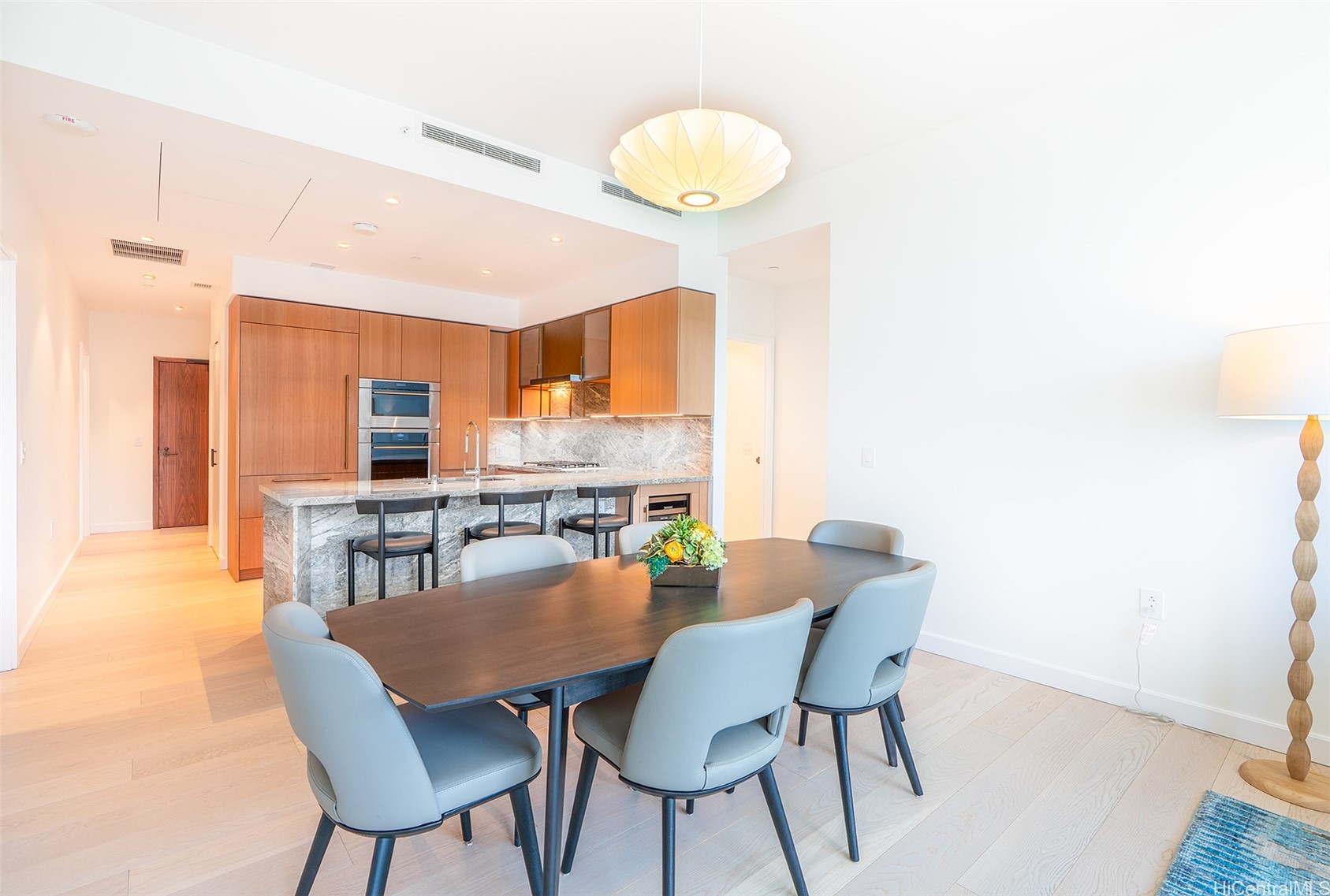 1100 Ala Moana Boulevard Ph3802 Property Photo 6