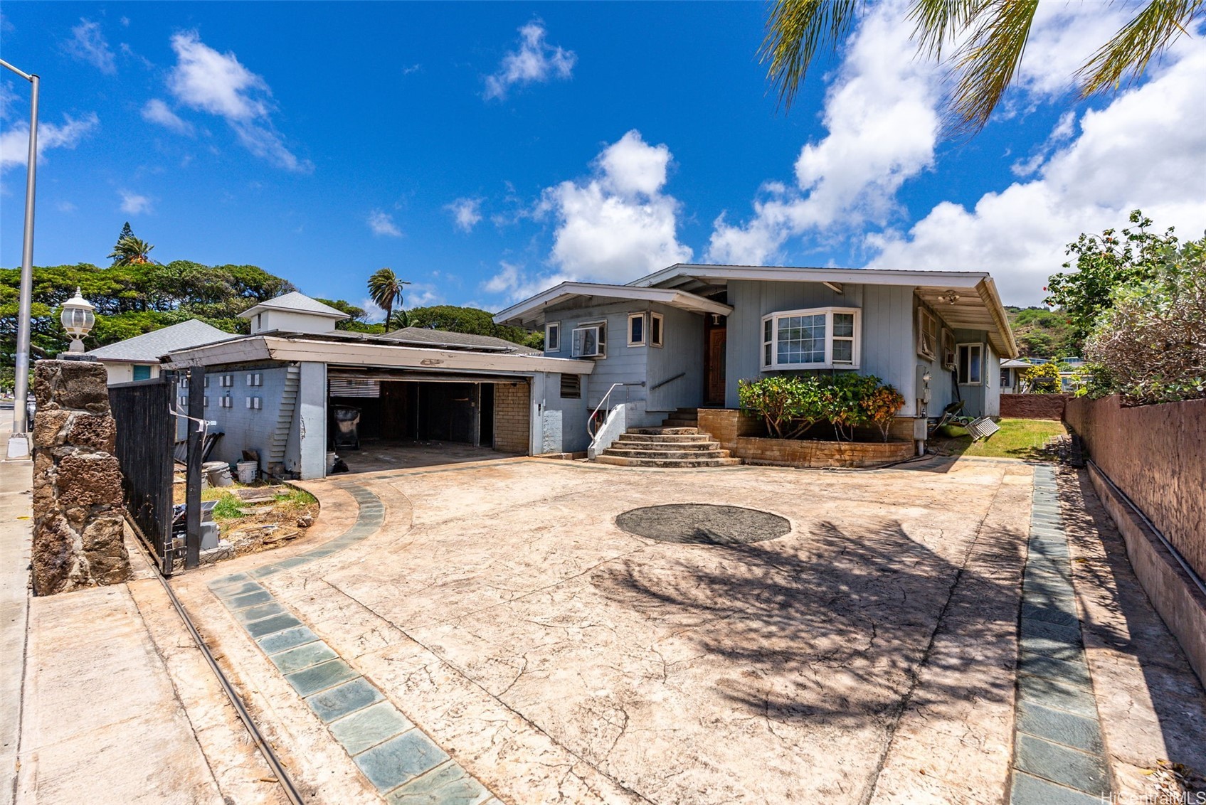 5060 Kalanianaole Highway Property Photo 2