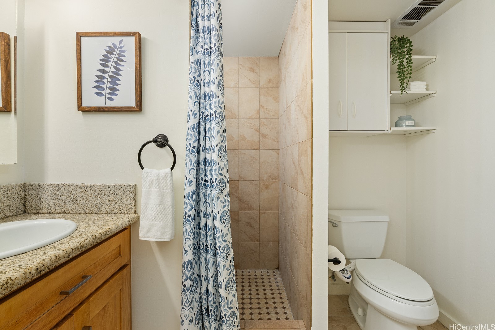 620 Mccully Street 703 Property Photo 16