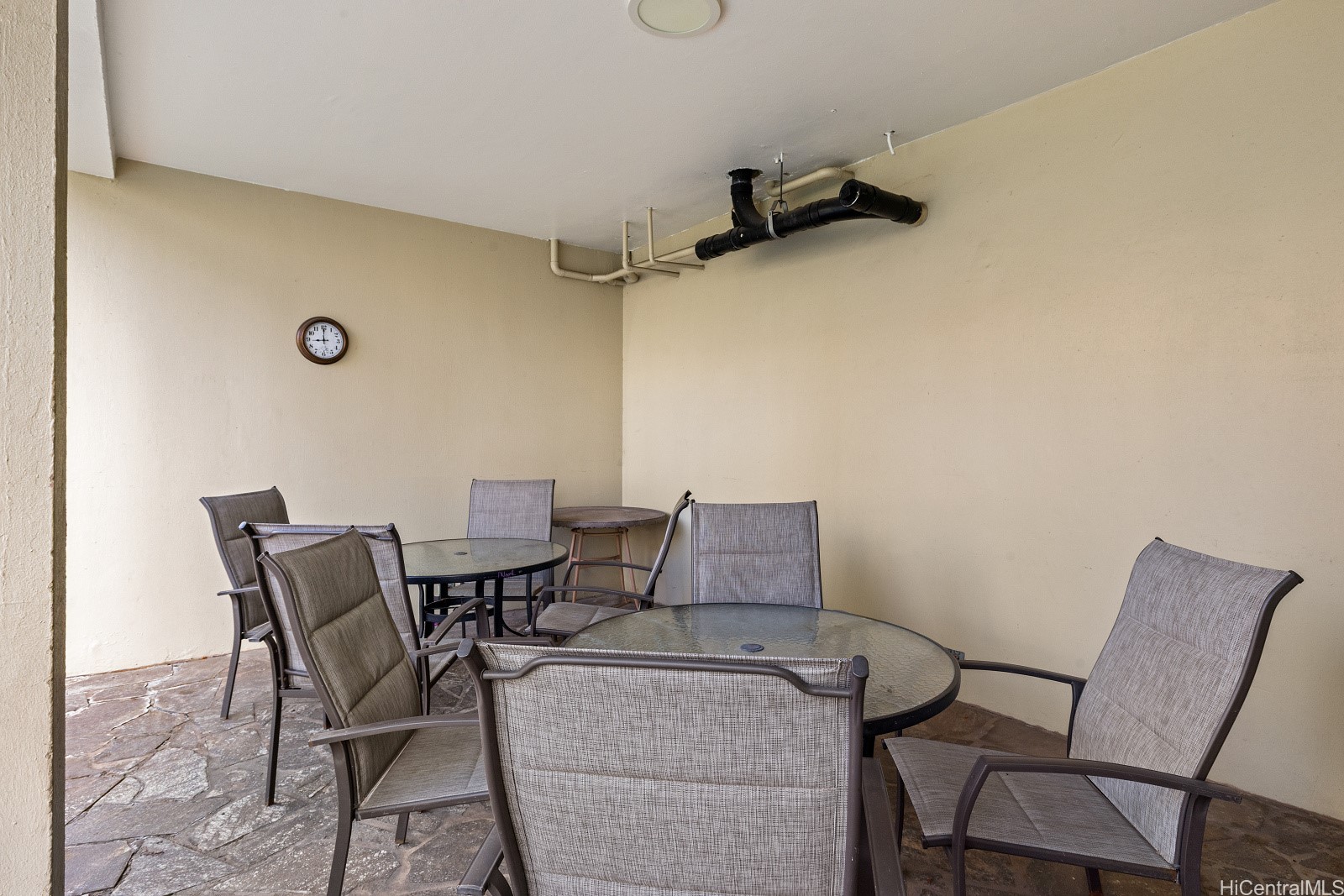 620 Mccully Street 703 Property Photo 20