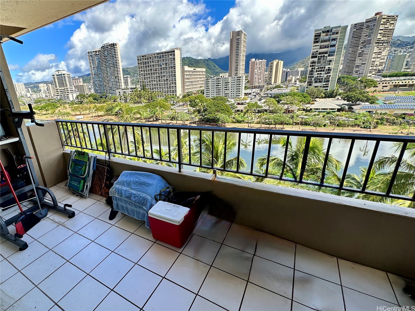 2121 Ala Wai Boulevard 1104 Property Photo 8