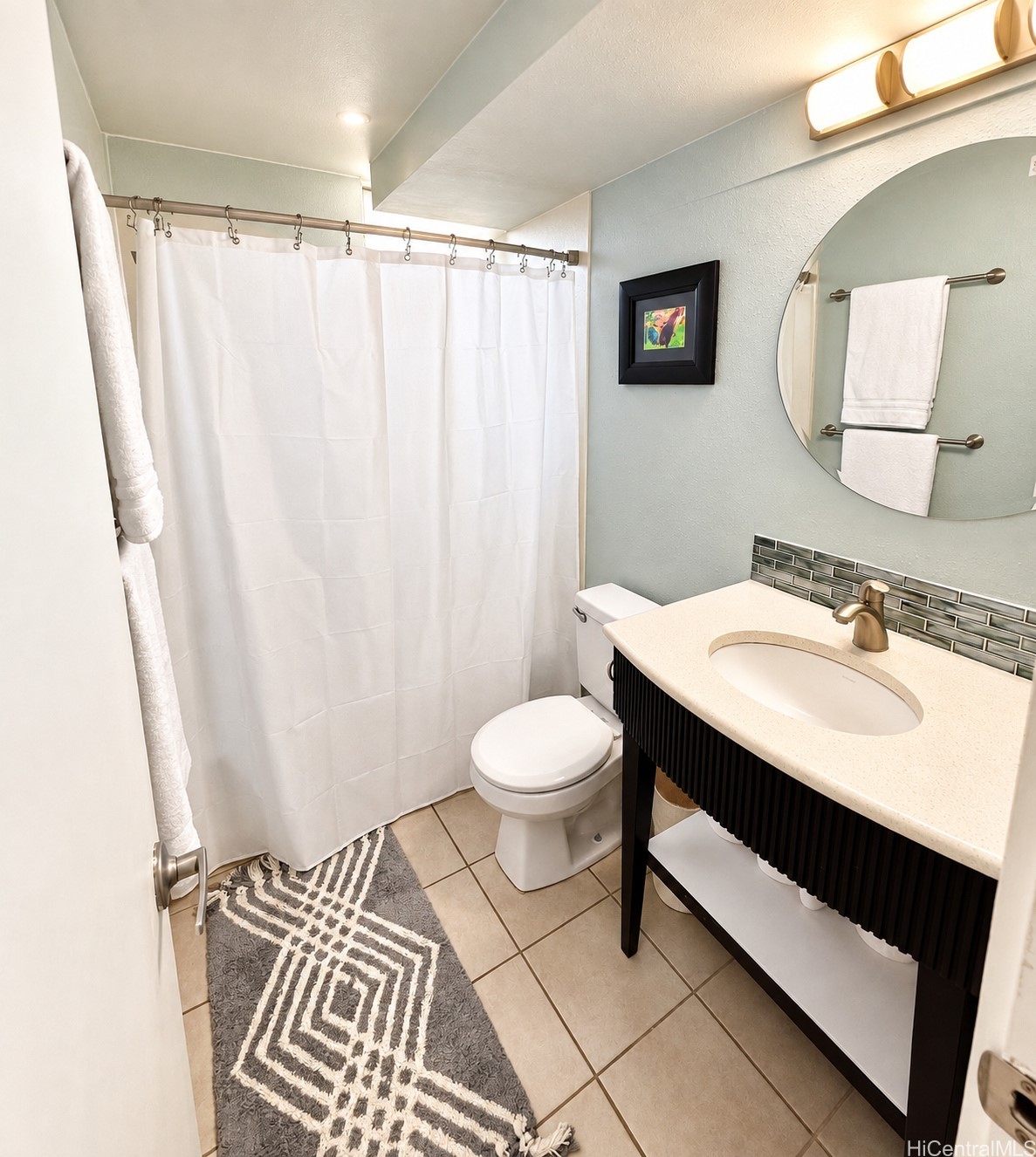 2425 Kuhio Avenue 604 Property Photo 11