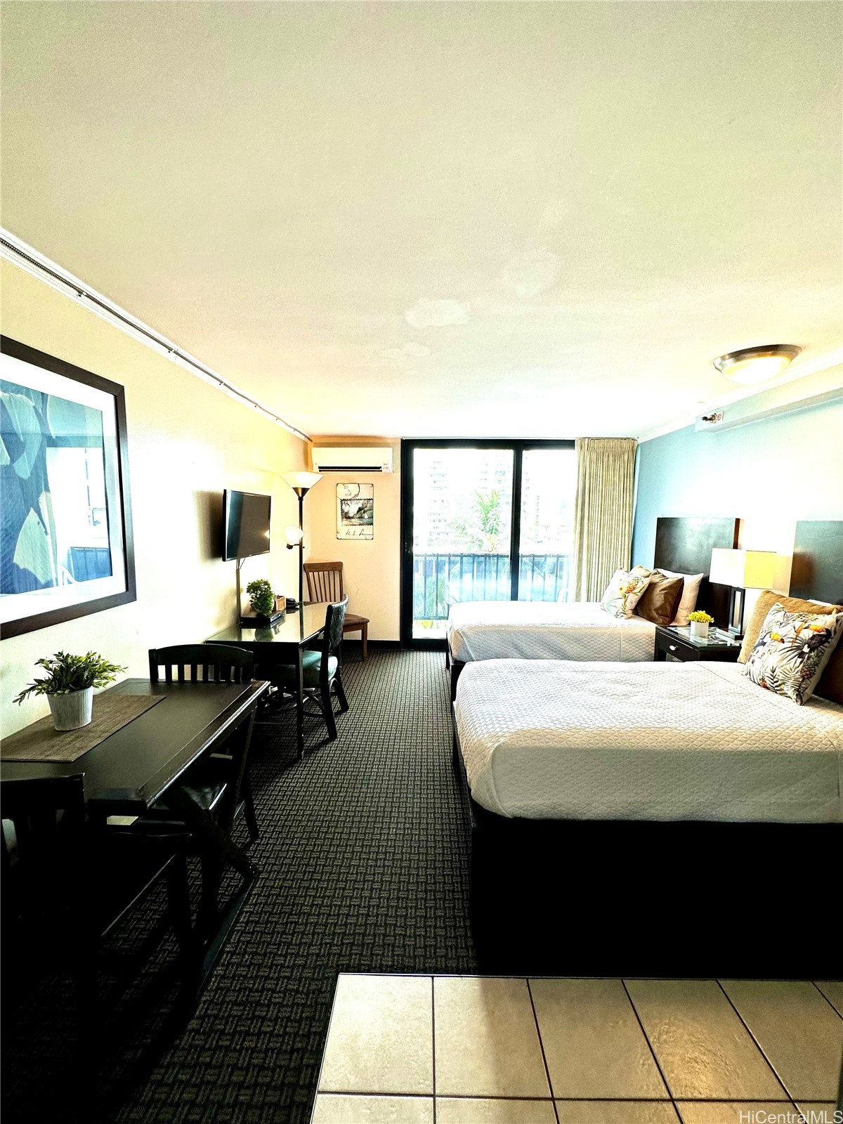 2425 Kuhio Avenue 604 Property Photo 14