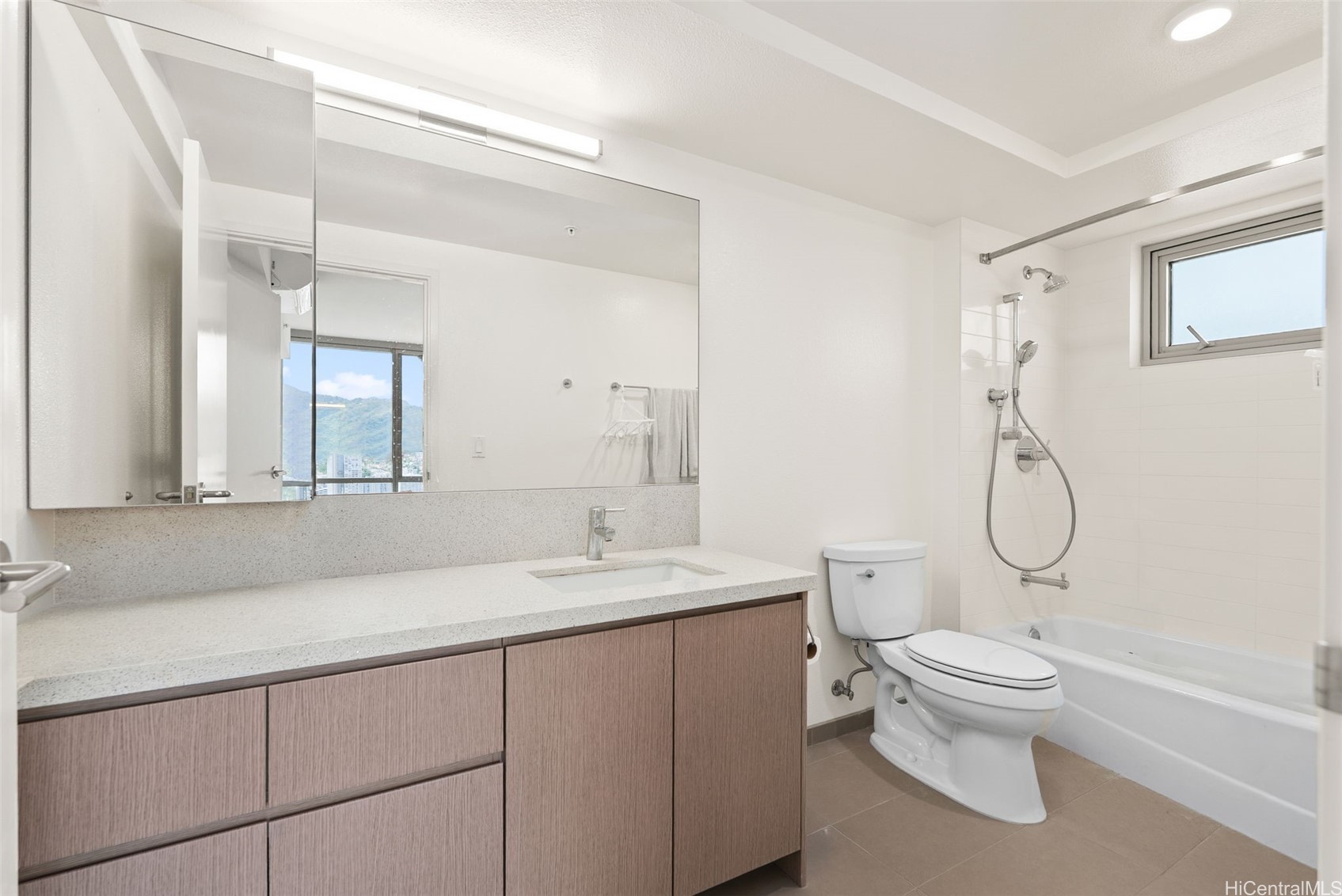 1631 Kapiolani Boulevard 4201 Property Photo 8