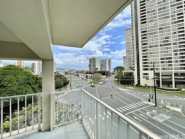 2488 Kapiolani Boulevard 604 Property Photo 11