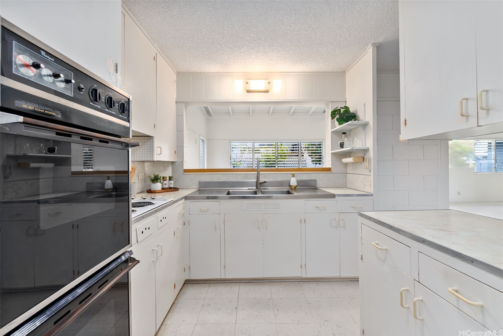 6014 Aimoku Street Property Photo 10