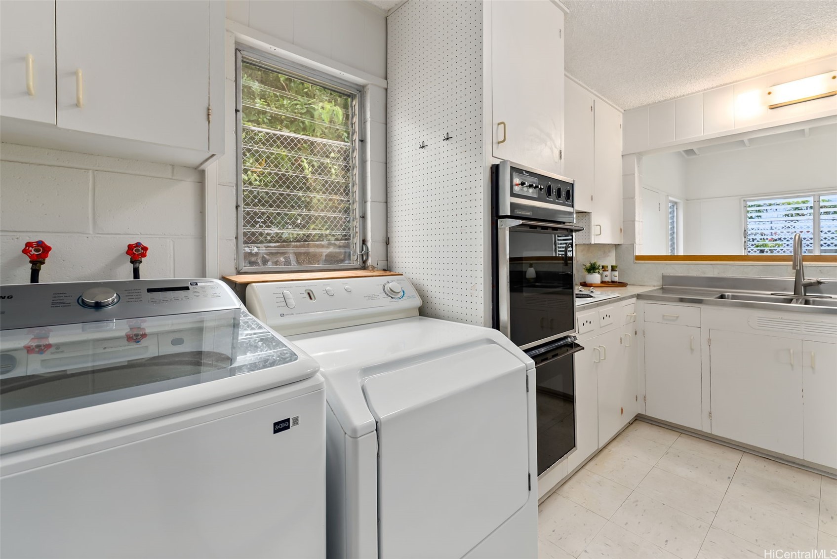 6014 Aimoku Street Property Photo 11