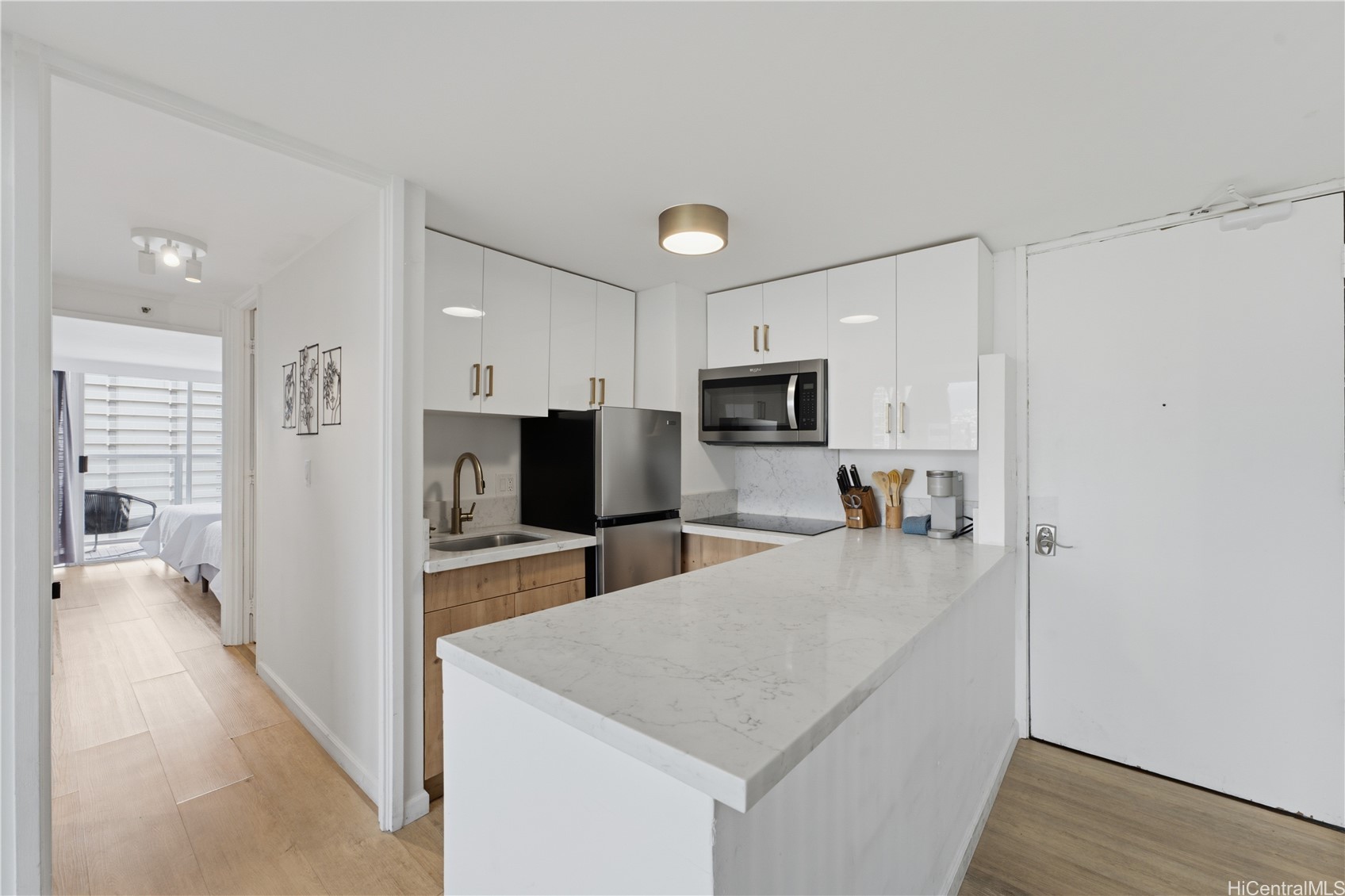 445 Seaside Avenue 1901 Property Photo 5