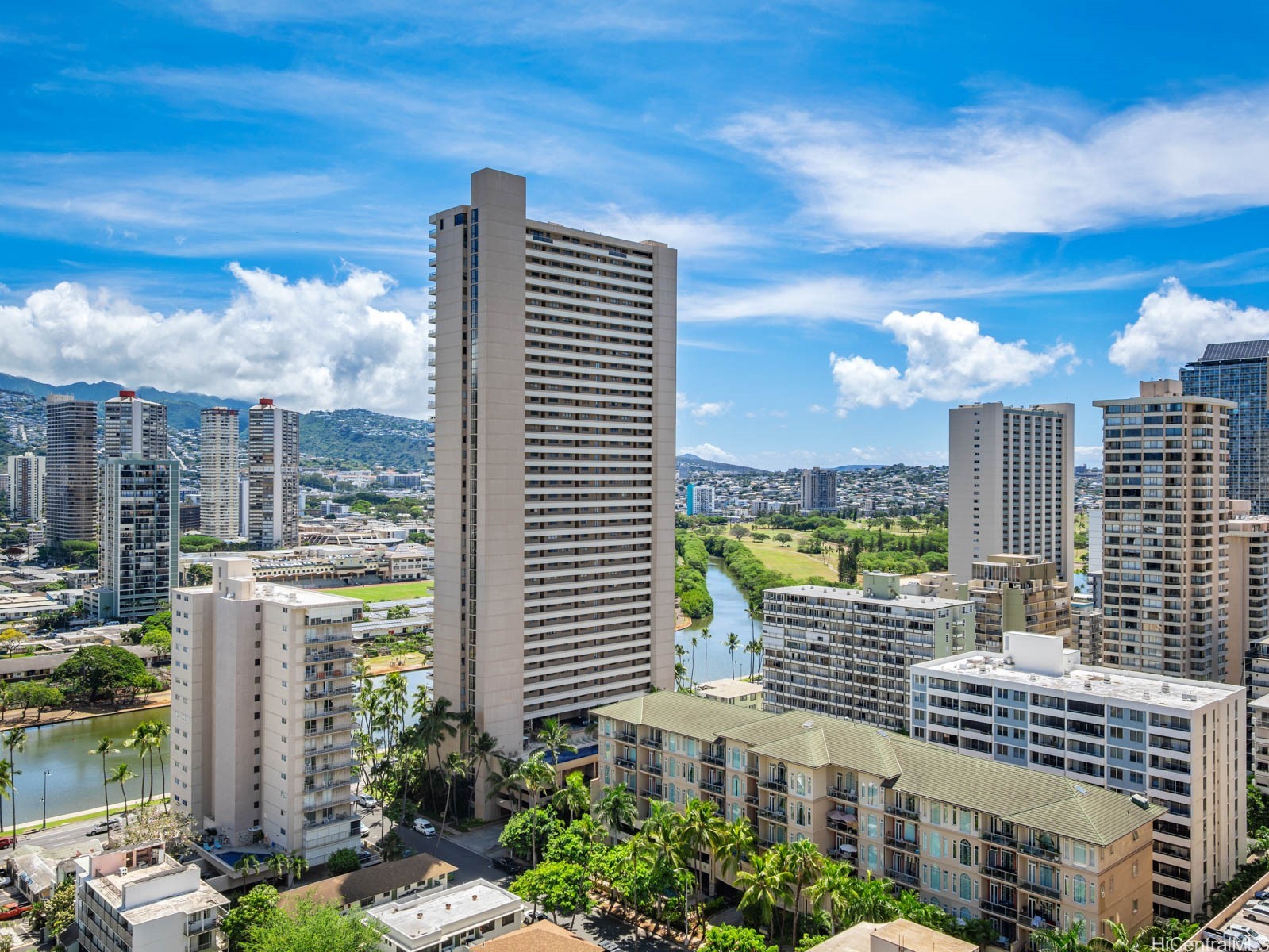 2092 Kuhio Avenue 2405 Property Photo 2