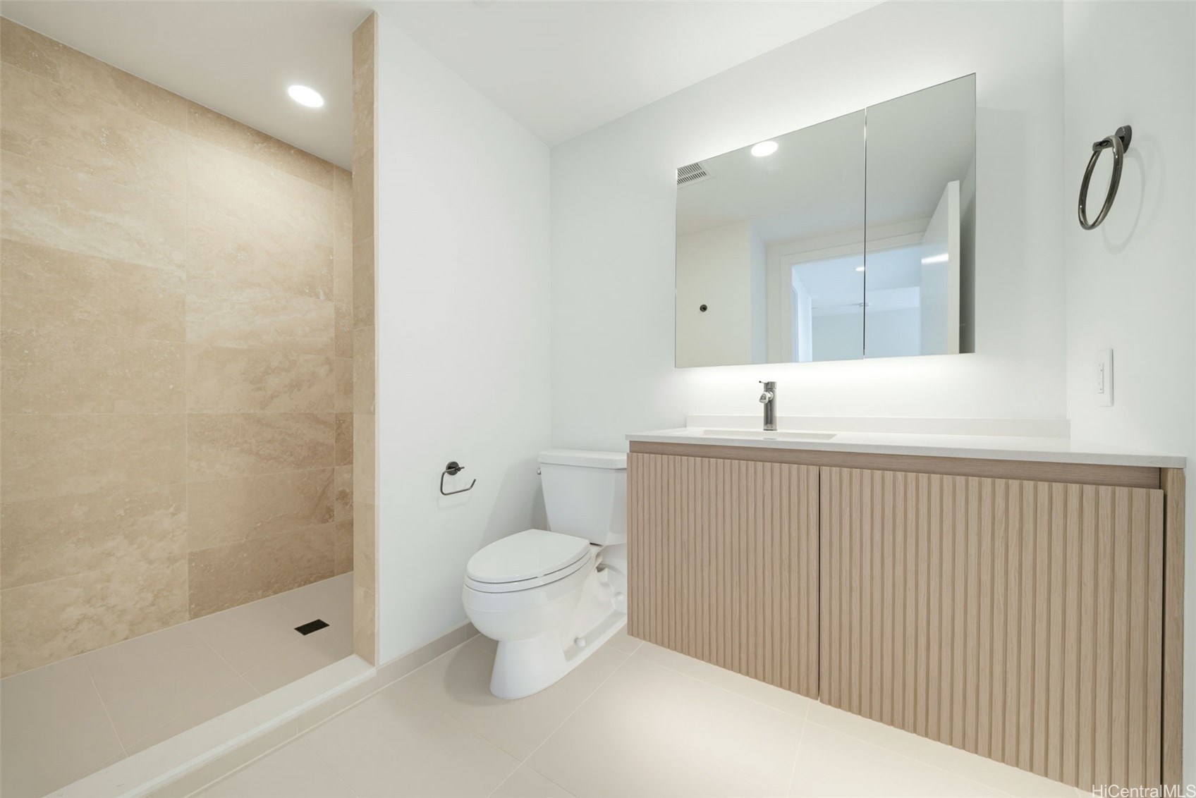 333 Ward Avenue 634 Property Photo 15